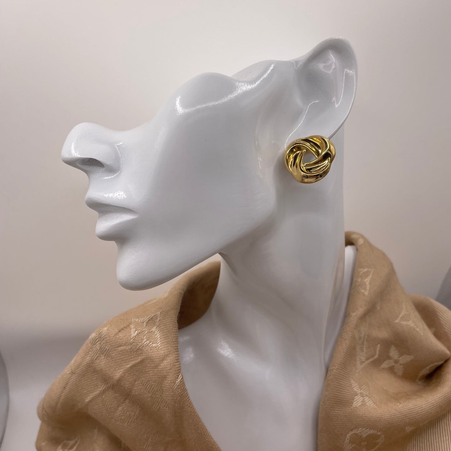 Timeless Vintage Stainless Steel Earrings Old Money Style