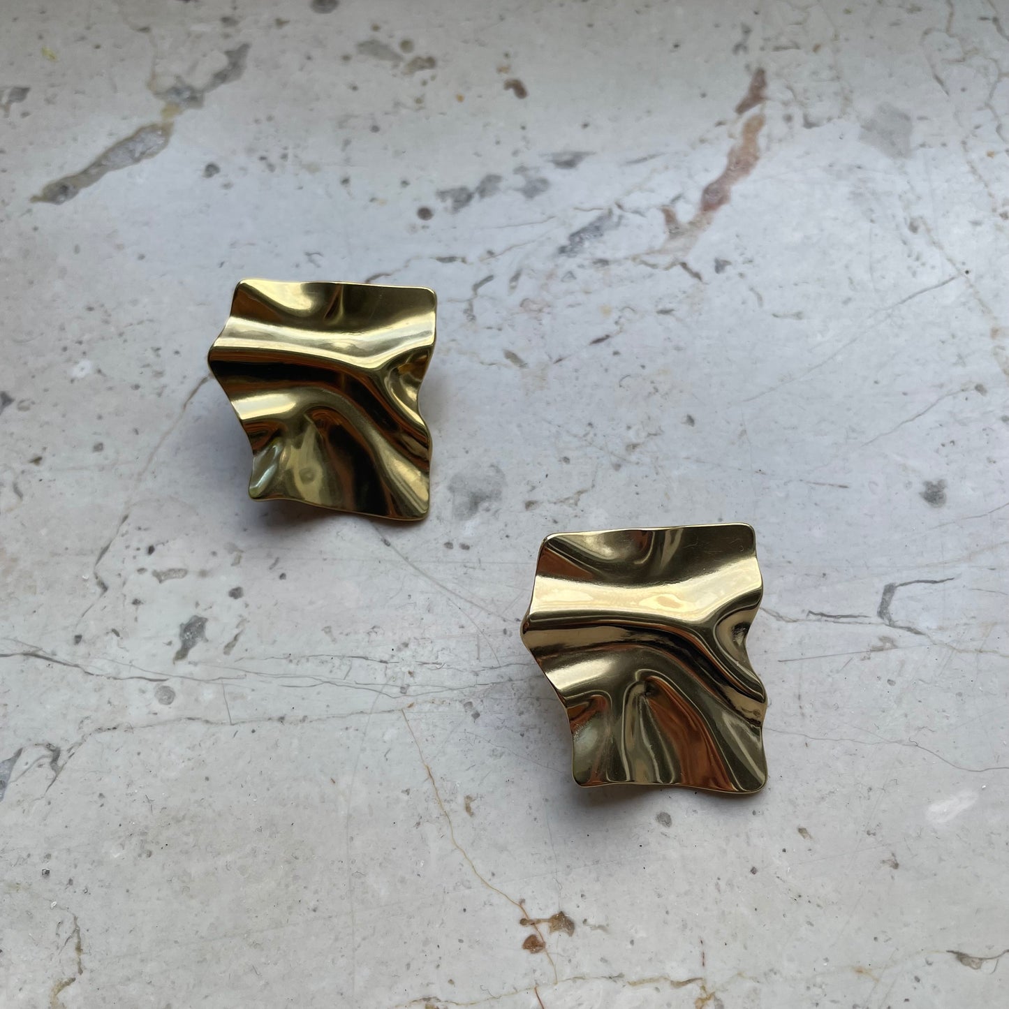 Chunky square stainless steel earrings