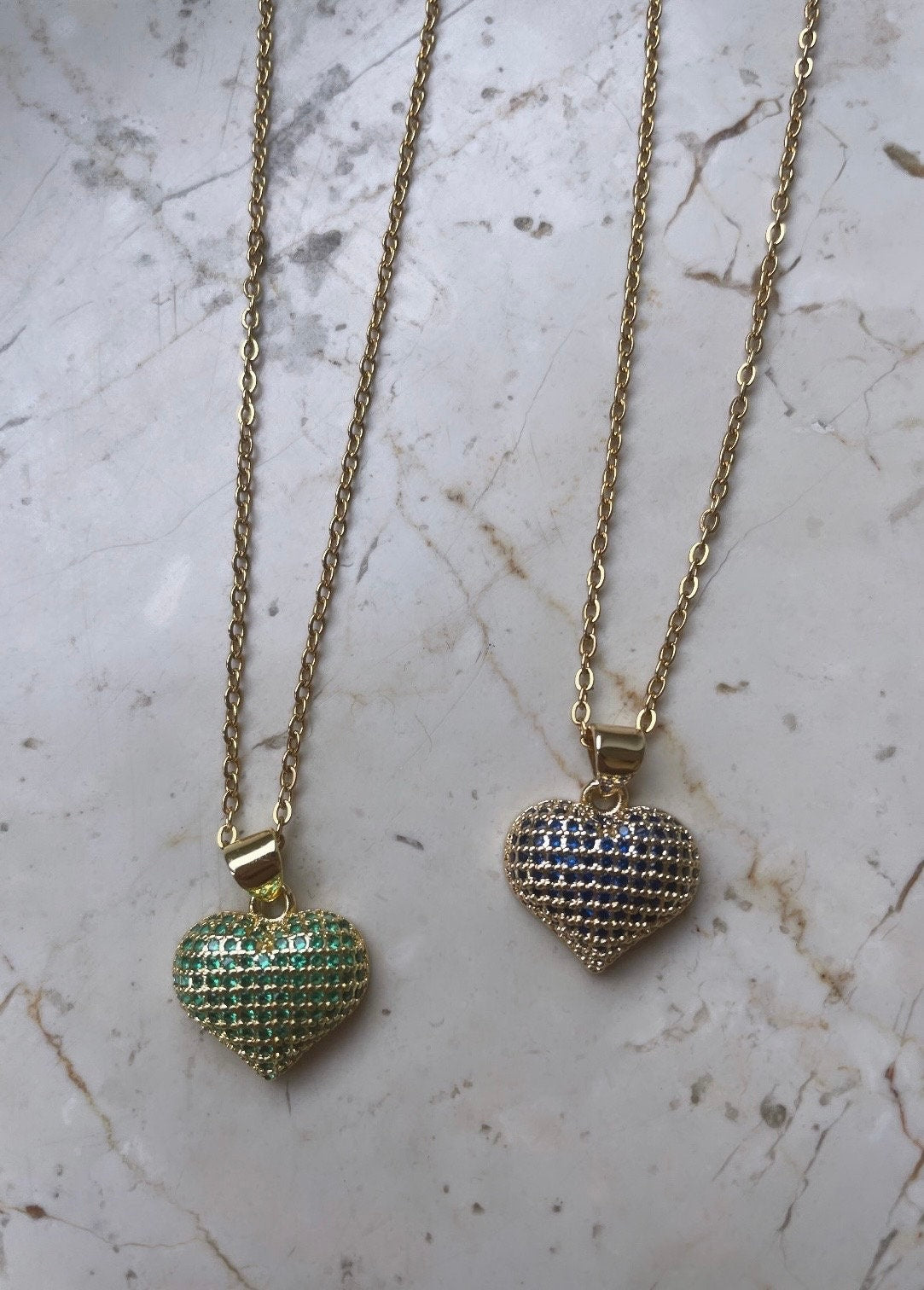 Elegant delicate gold-plated stainless steel necklace with a colorful heart charm