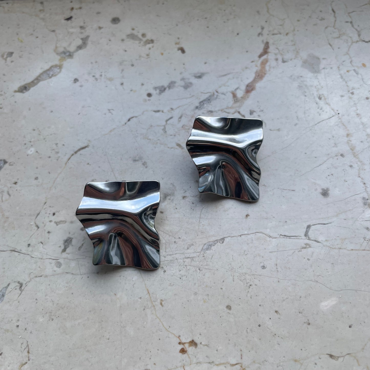 Chunky square stainless steel earrings