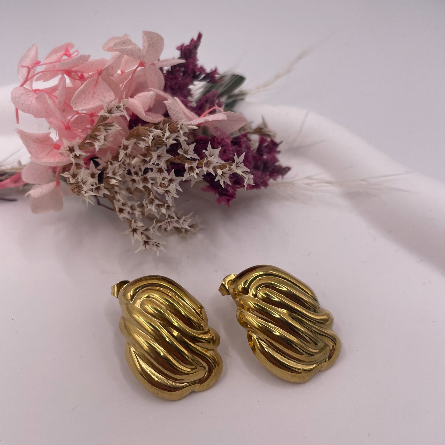 Timeless Vintage Stainless Steel Earrings Old Money Style